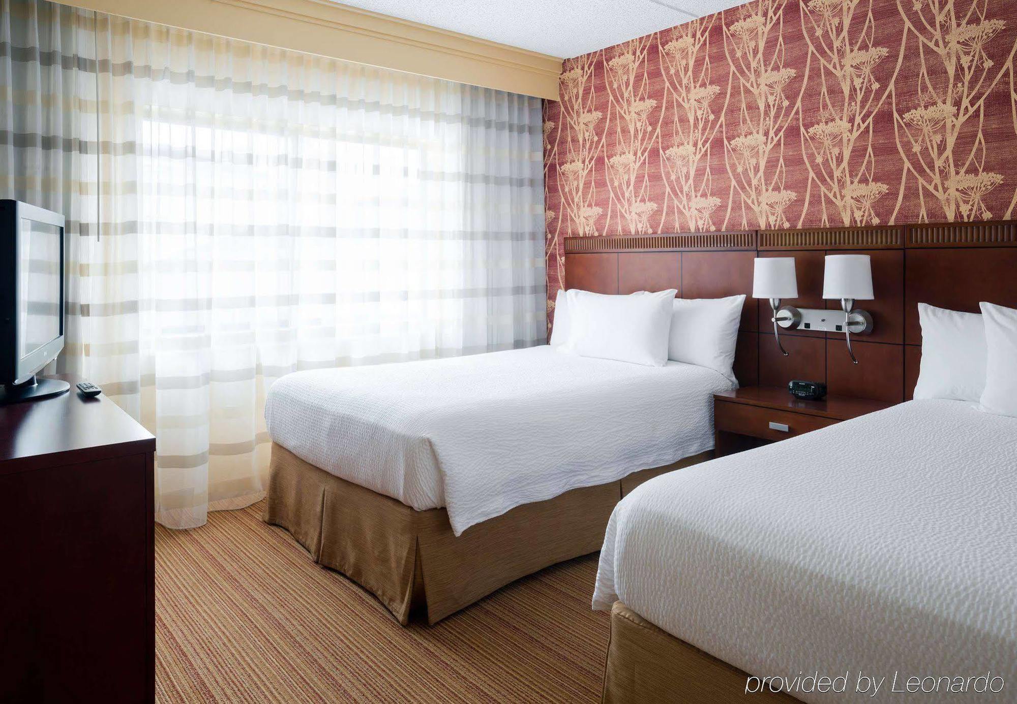 คอร์ตยาร์ด ซีราคิวส์ แคเรียร์ เซอร์เคิล Hotel อีสต์ซีราคิวส์ ภายนอก รูปภาพ